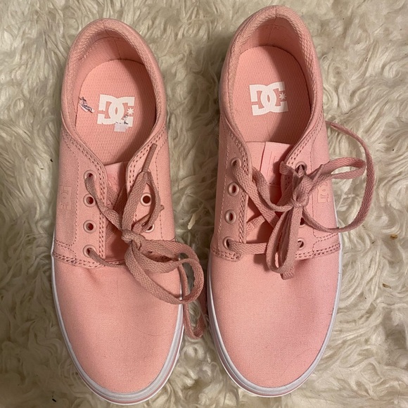 DC Platform Sneakers